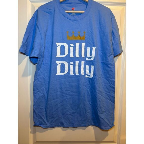 King Dilly Dilly T-shirt size Large - Picture 1 of 2